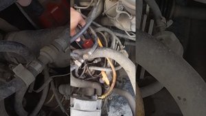 машина дергается,  при езде. (одна из причин)