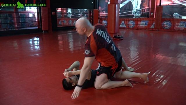 Эффективный рычаг локтя для ММА из S маунта. Вариант которого нет в интернете смотреть онлайн