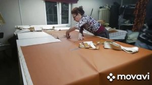 Как перетянуть кухонный уголок экокожей не выходя из кухни.