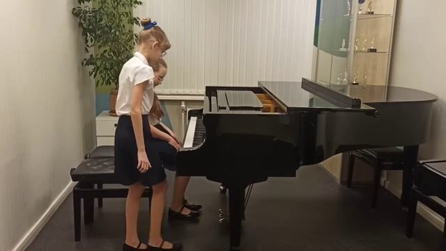 Ансамбль Ельцова Настя, Бичукина Маша смотреть онлайн