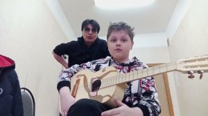 Обучение игре на гитаре в Реутове - песня О колоколах на гитаре ученик Виктора Русинова  Коля Винцев