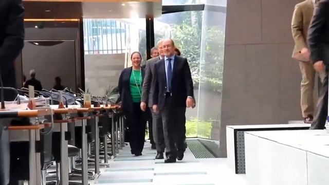 ELSA Moot Court Competition. Final Oral Round | Geneva, April 30th - May 5th 2013 смотреть онлайн