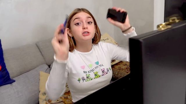 КТО ПОСЛЕДНИЙ ЗАГОВОРИТ ПОЛУЧИТ 1000 $ - Челлендж ! смотреть онлайн