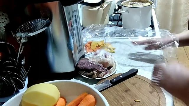 Продукты на месяц.Лепим пельмени все вместе.Овощи с гусем в рукаве. смотреть онлайн