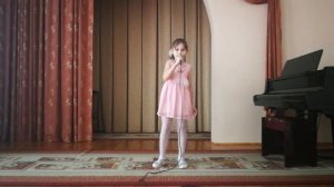 Розинкевич Валерия, "Маленькая песенка", музыка Е. Атрашкевич, слова Н. Танюкевич