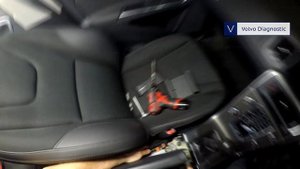 Volvo SRS Repair Service - disassembling module from car XC60 V70