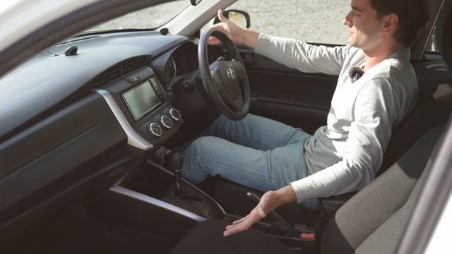 Обзор Toyota Corolla Fielder в последнем рестайлинге – надежный и практичный. смотреть онлайн