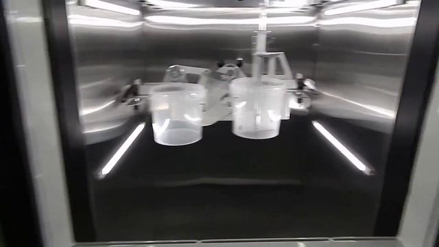 Оборудование для литья пластмасс небольшими сериями (вакуумная камера / вакуумная литьевая машина)