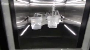 Оборудование для литья пластмасс небольшими сериями (вакуумная камера / вакуумная литьевая машина)