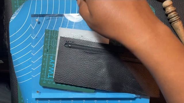 Как сделать портмоне из кожи!! #изделияизкожи #кожа #бифолд #портмоне