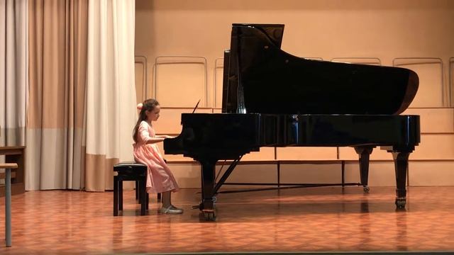 Русановская Лилия 1 класс, В. А. Моцарт "Вальс, 16 04 2018 смотреть онлайн