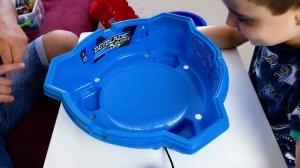 БейБлэйд Берст ПОБЕЖДАЮЩИЙ ВОЛТРАЕК НА ЧЕТЫРЕХ АРЕНАХ Winning Valkyrie (Valtryek) BeyBlade Burst