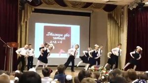 Танец "Дважды два -четыре"! 2019 год. Хореографический коллектив СМАЙЛ. Учим танец, скоро Новый год