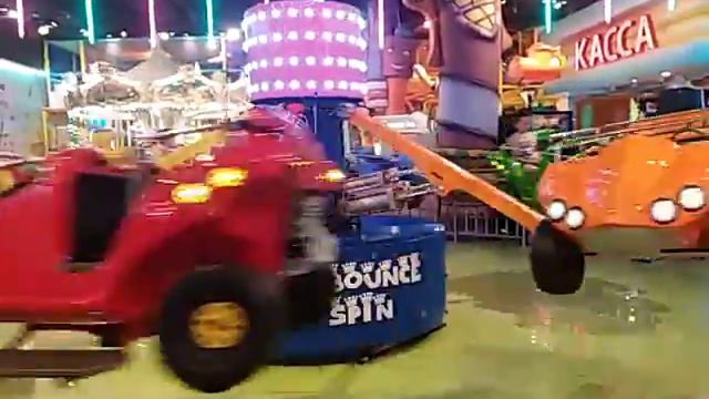 Орал Funky Town смотреть онлайн