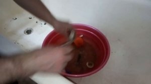 Сливной бачок унитаза. Не накачивается вода.