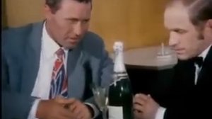 деньги жгут ляшку.....