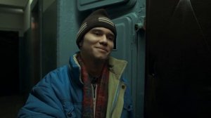 Марат дает Айгуль жвачку 10 часов | слово пацана