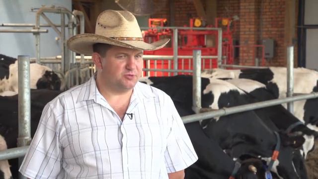 Доильные роботы VMS™ DeLaval на ферме в Приморье смотреть онлайн