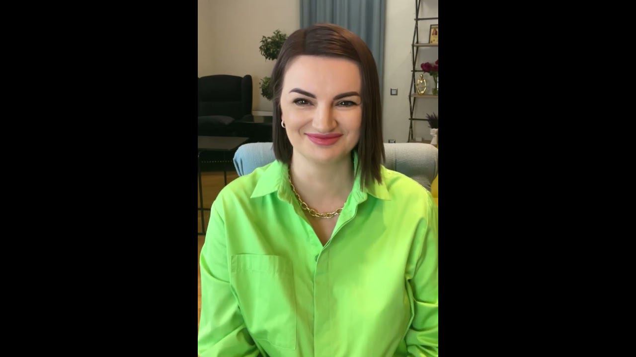 Таксист навязывает свое общение и меня трогает. #личныеграницы смотреть онлайн