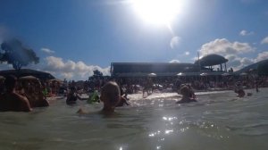 Кабардинка центральный пляж 17.08.2022 море отдыхающих
