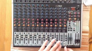 Behringer Xenyx X2222USB - Unboxing and more