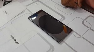 Как самому легко наклеить защитное стекло на Samsung Note 10 Plus