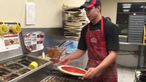 How to make a Papa John's Pizza