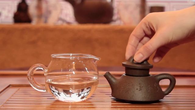 Чайник # 24668, исинская глина, 100 мл./Teapot # 24668 yixing clay 100 ml