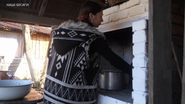Щось неймовірне! Печена ДОМАШНЯ КОВБАСА в селі на Великдень. Ковбаса в духовці або в печі РЕЦЕПТ