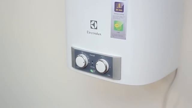 Electrolux ewh 100 formax dl. Electrolux EWH 100 Formax. Водонагреватель Electrolux EWH 80 Formax. Водонагреватель Electrolux 100* (кедр).