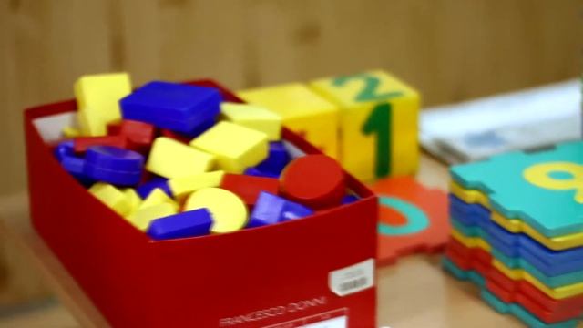 Школа "Знайка" в Ленинском районе Нижнего Новгорода смотреть онлайн