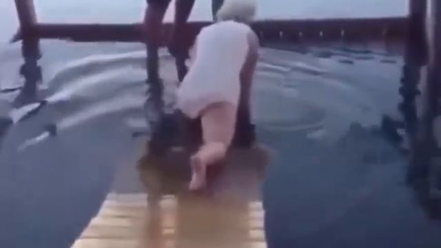 ПРИКОЛЫ 2015 МЕГА РЖАЧ! Неудачи Падения ! Подборка Приколов! смотреть онлайн