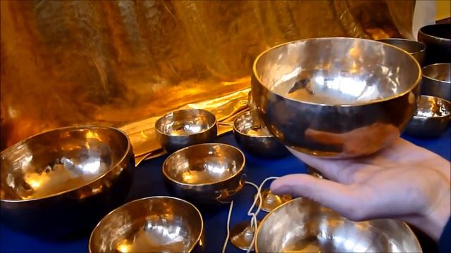 #КакВыбратьПоющуюЧашу для себя?! Кованные поющие чаши или #ТибетскиеЧаши. #ПоющиеЧаши. :)