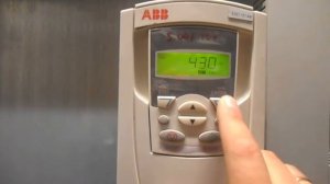 Частотник ABB ACS550 - Запуск с панели управления
