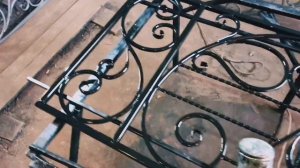 Покраска ковки.