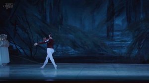 Адольф Адан, па-де-де из балета "Жизель". Ирина Сапожникова и Канат Надырбек