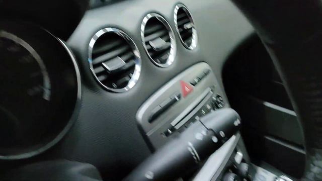 Peugeot 308 '2012 смотреть онлайн