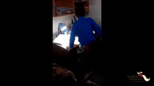 Растущий стул для первоклассника Конек Горбунек смотреть онлайн