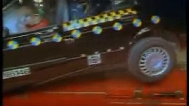 SAAB 9-5 crash test I. смотреть онлайн