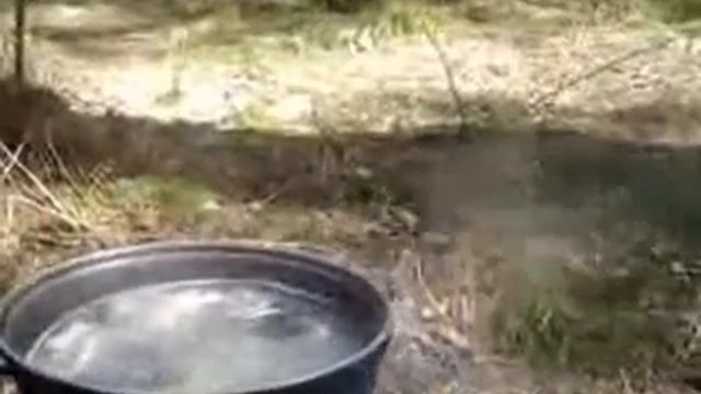 Пожаробезопасная, походная пиролизная печь. Готовим уху.