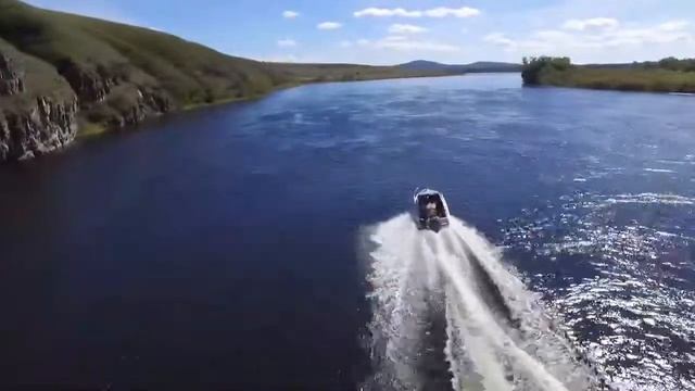 Прогулку на катере - по Енисею и Красноярскому морю смотреть онлайн