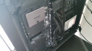Папа, я доработал корпус Thermaltake View 71 TG RGB, теперь он идеален)