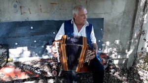 Липецкие гармонисты: Валерий Емельянов.