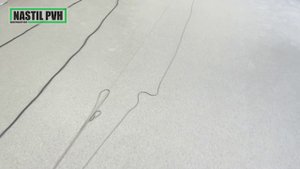 Сварка коммерческого линолеума автоматическим аппаратом Leister Unifloor