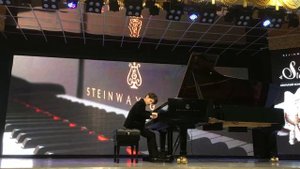 КАРЛ ЧЕРНИ ЭТЮД №3 (op. 740) Ре мажор "Звучит STEINWAY" Радим Акопян