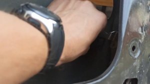Как разобрать переднюю правую дверь Дэу Нексия