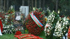 ПОТЕРЯЕТЕ ДАР РЕЧИ! ВОТ КАК ВЫГЛЯДИТ МОГИЛА МУСЛИМА МАГОМАЕВА