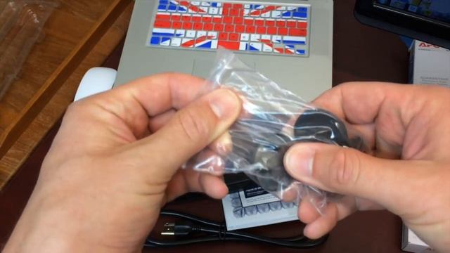 APC Essential Surge Arrest 7 Outlet смотреть онлайн