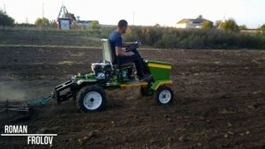 БОРОНОВАНИЕ УЧАСТКА / САМОДЕЛЬНЫЙ МИНИТРАКТОР ИЗ МОТОБЛОКА Aurora COUNTRY 1400 MULTI-SHIFT