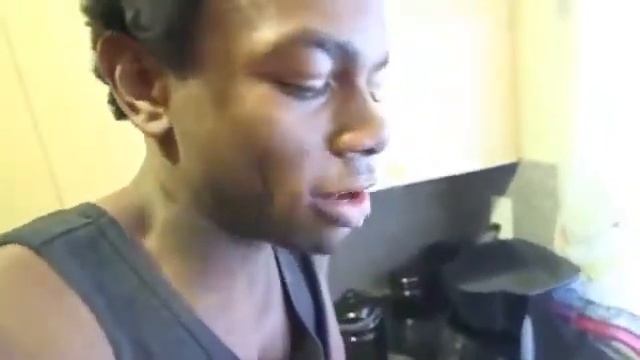 жесть негр сьел ложку корицы смотреть онлайн